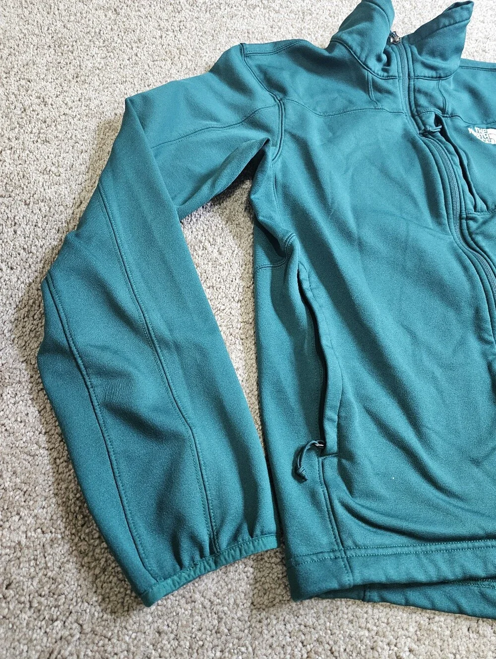 The North Face Men's Teal Lightweight Full-Zip Jacket Size M